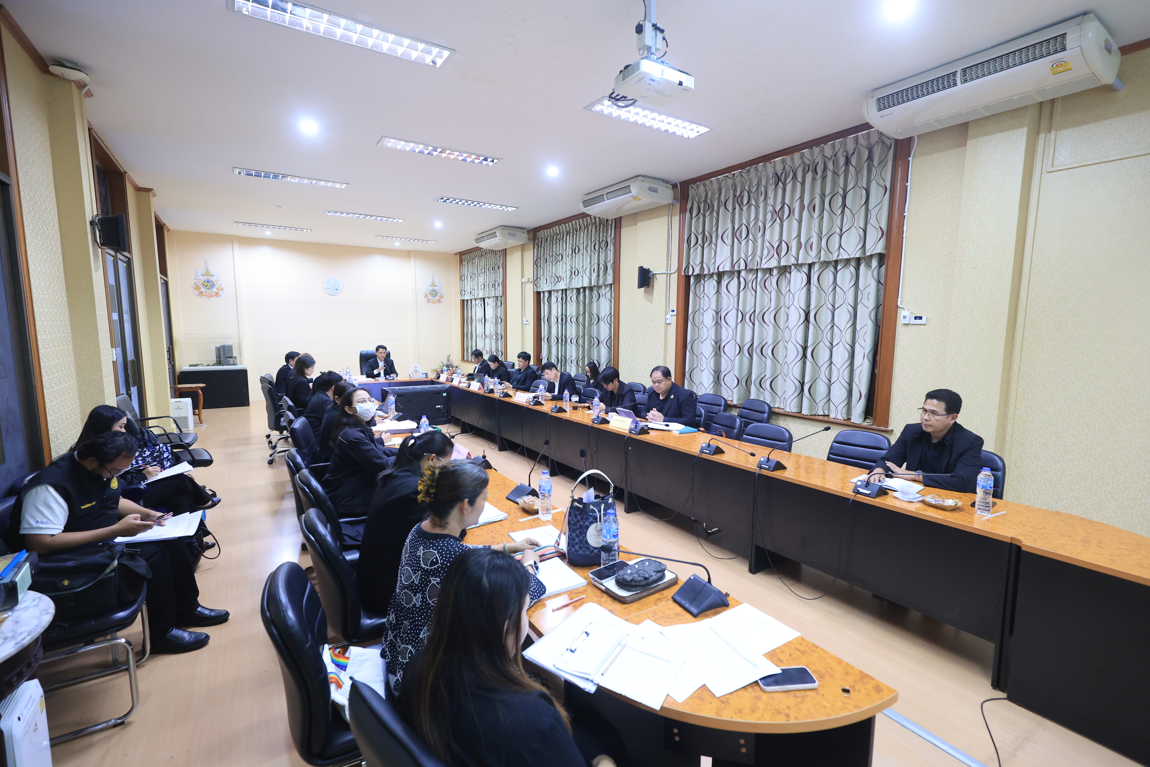 title - ส.ป.ก. ประชุมคณะอนุกรรมการพิจารณาการให้ความยินยอมหรืออนุญาตการใช้ประโยชน์ที่ดินในเขตปฏิรูปที่ดิน ครั้งที่ 4/2569